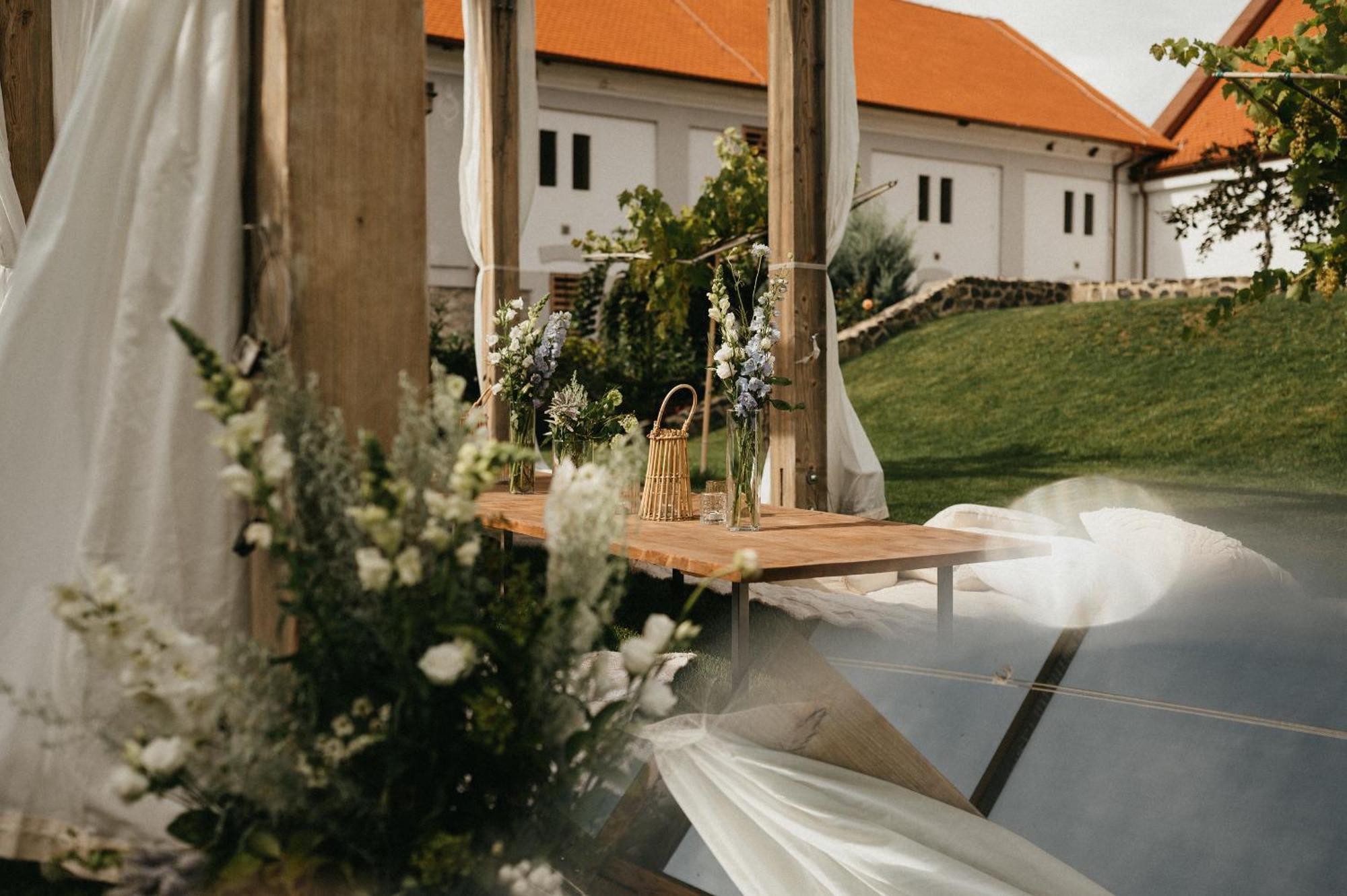 Statek Oblík Apartamento Louny Exterior foto